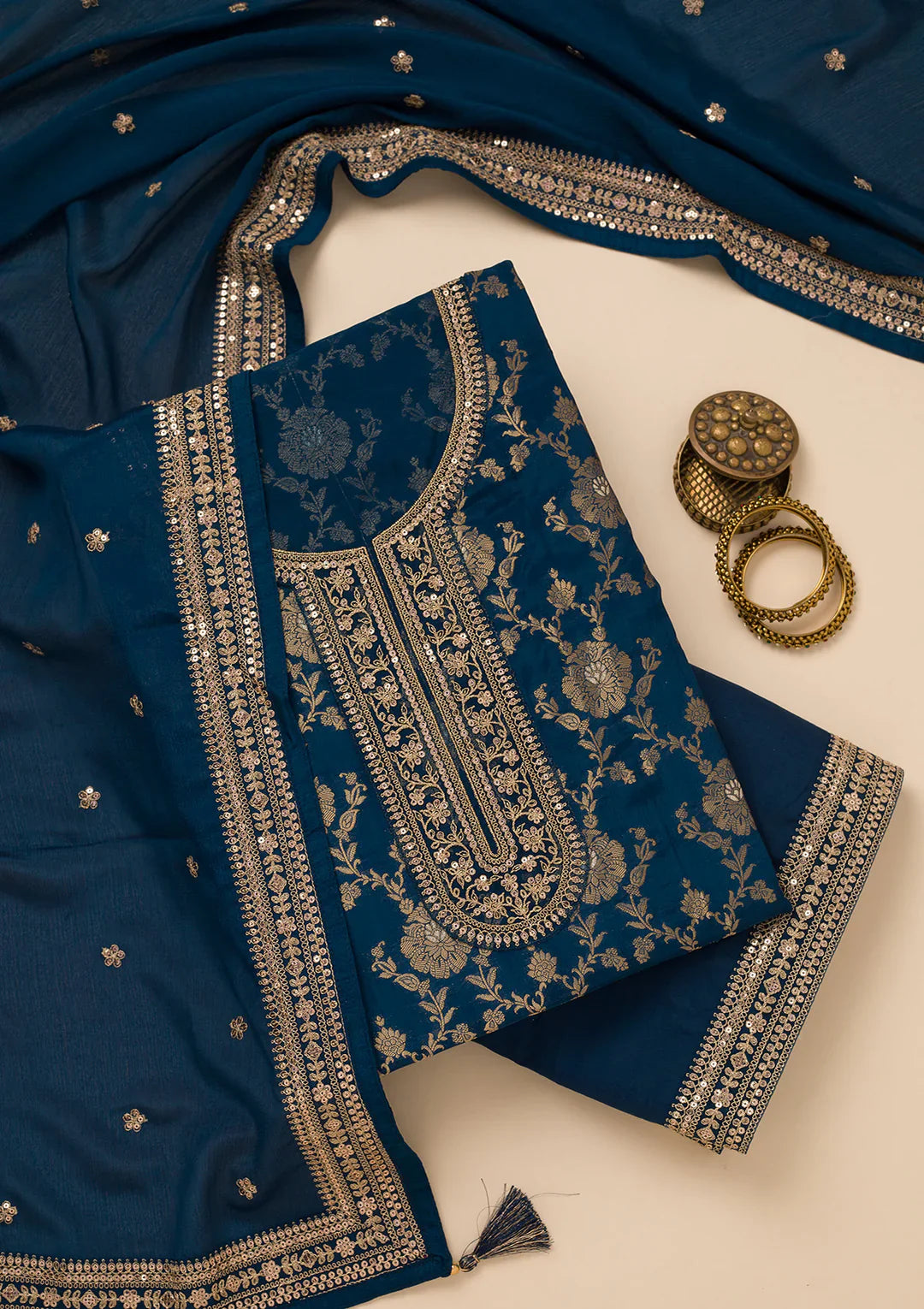 Unstitched salwar set