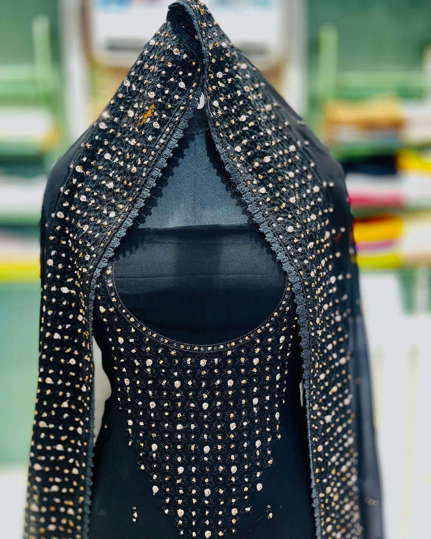 Special Offer: Flat 30% OFF Unstitched Salwar Set