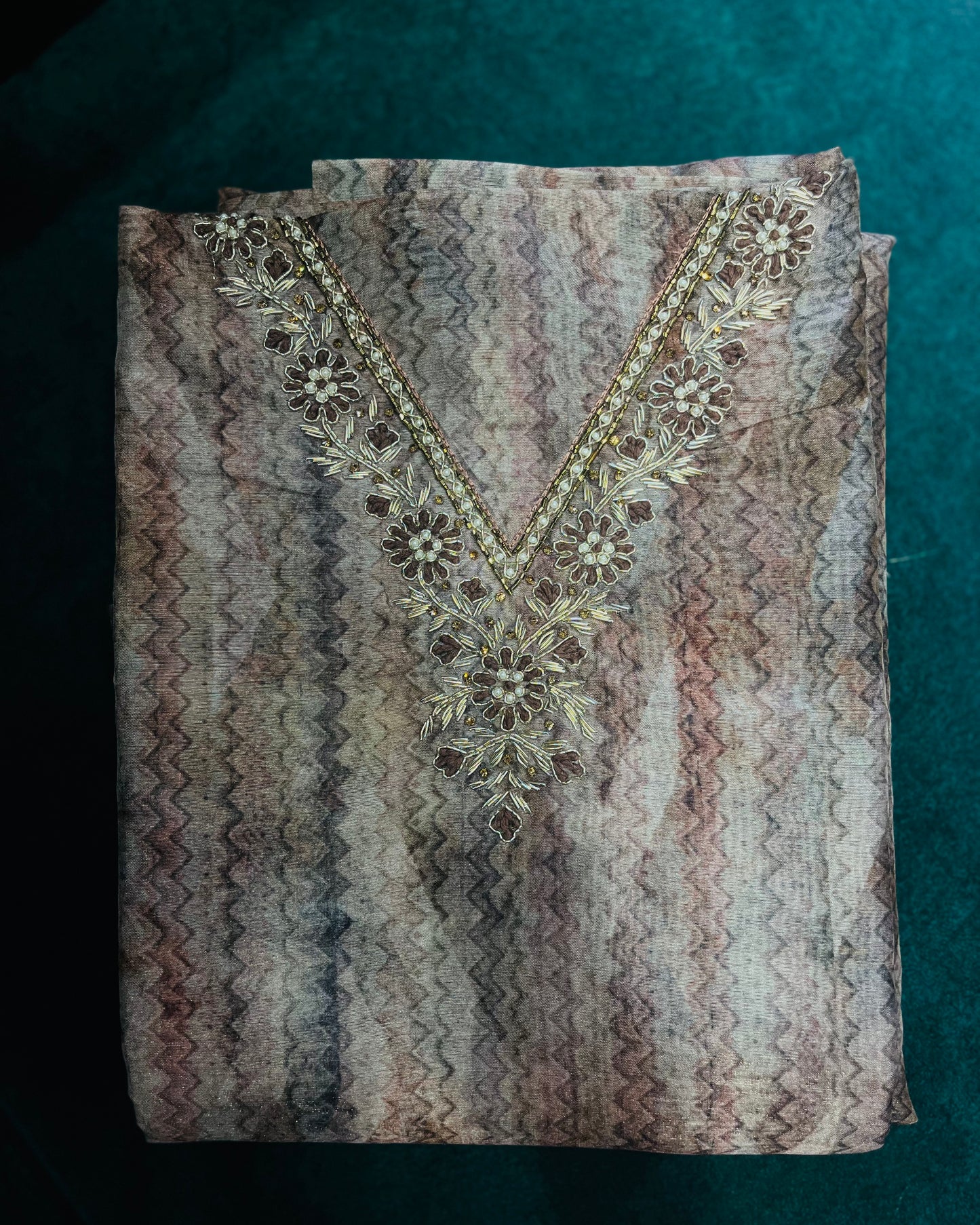 Special Offer: Flat 30% OFF Unstitched Salwar Set