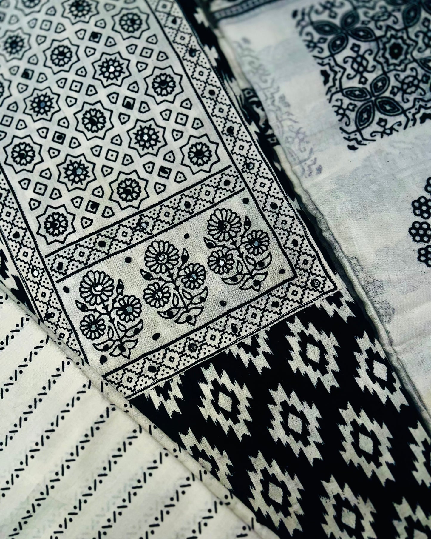 Unstitched Salwar Set