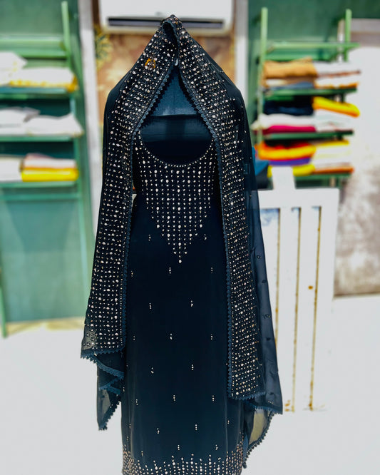 Special Offer: Flat 30% OFF Unstitched Salwar Set