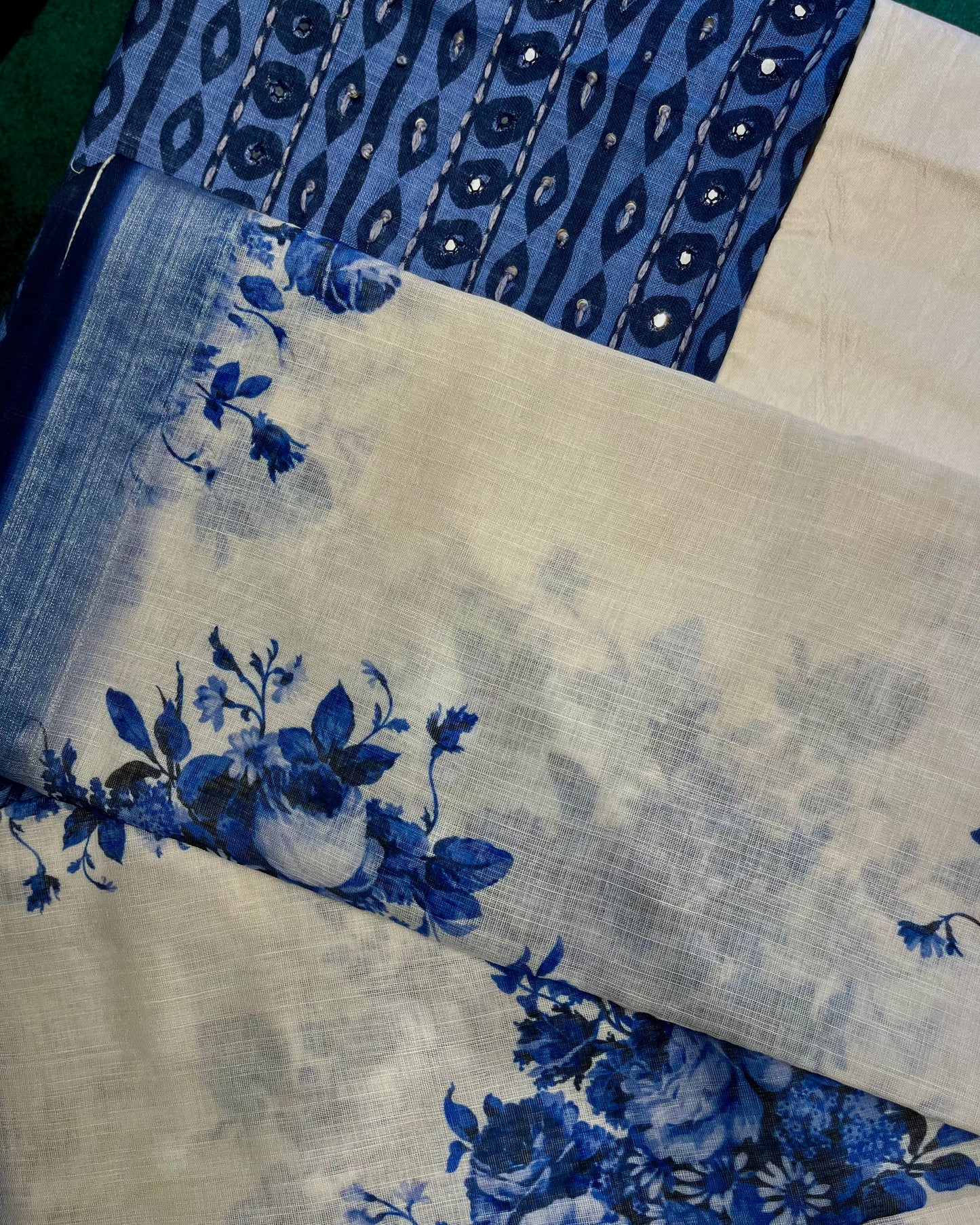 Special Offer: Flat 30% OFF Unstitched Salwar Set