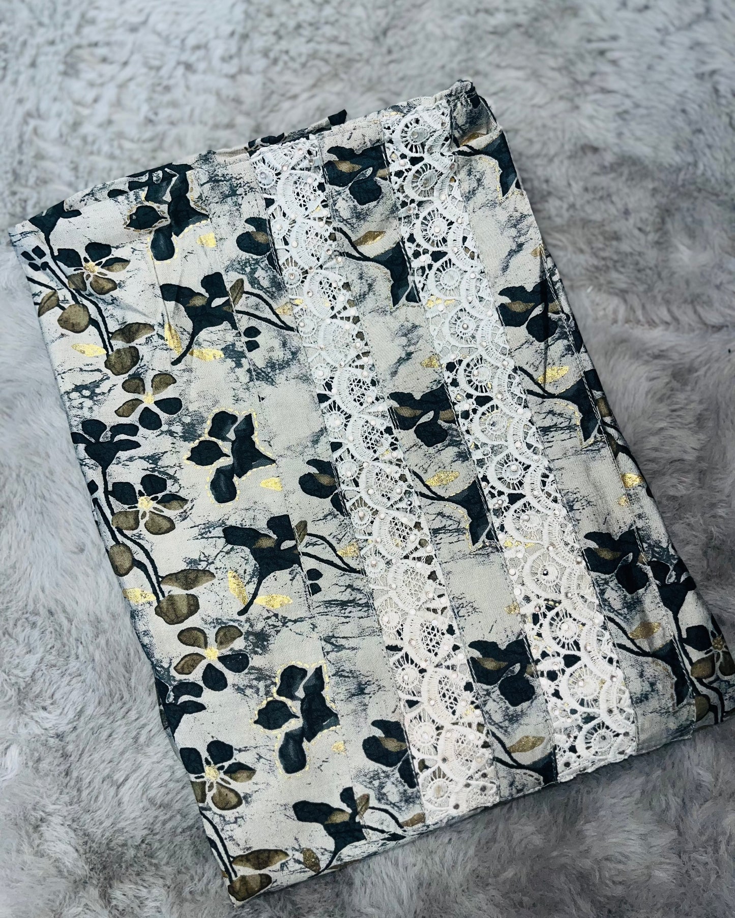 Special Offer: Flat 30% OFF Unstitched Salwar Set