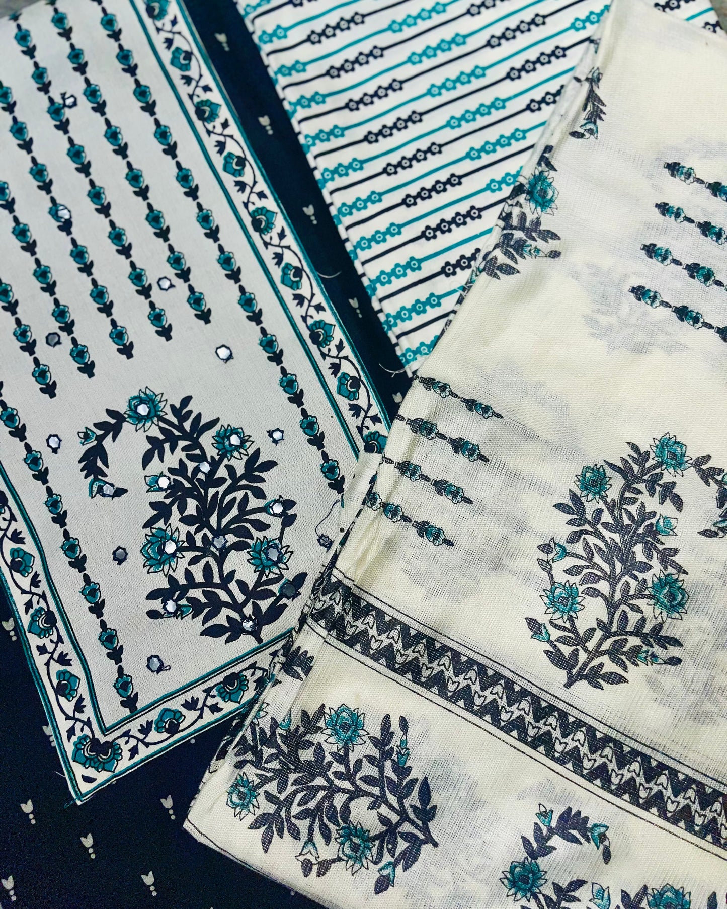 Unstitched Salwar Set