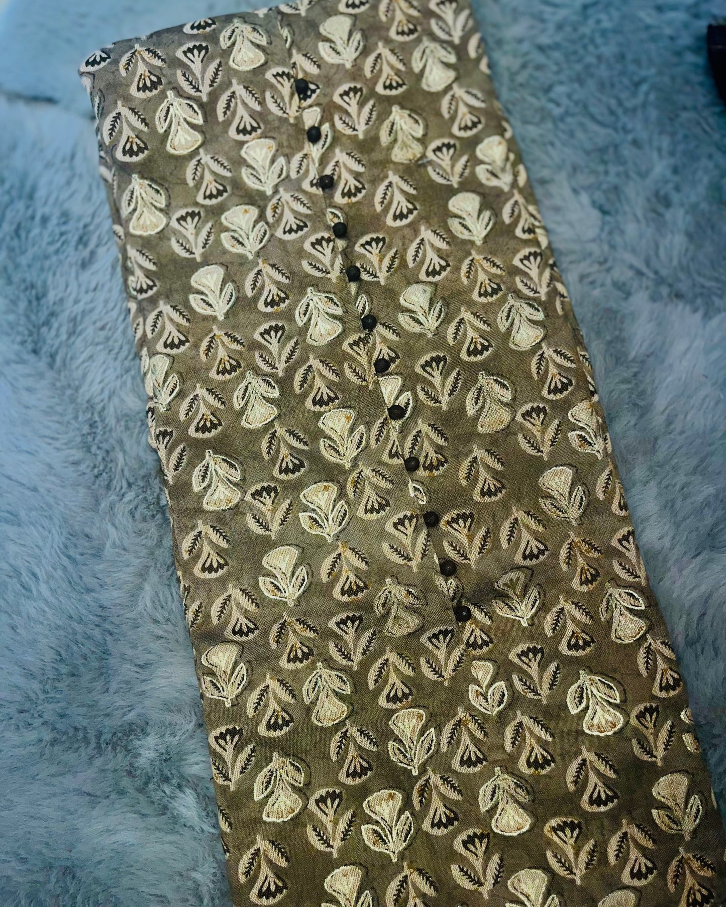 Special Offer: Flat 30% OFF Unstitched Salwar Set