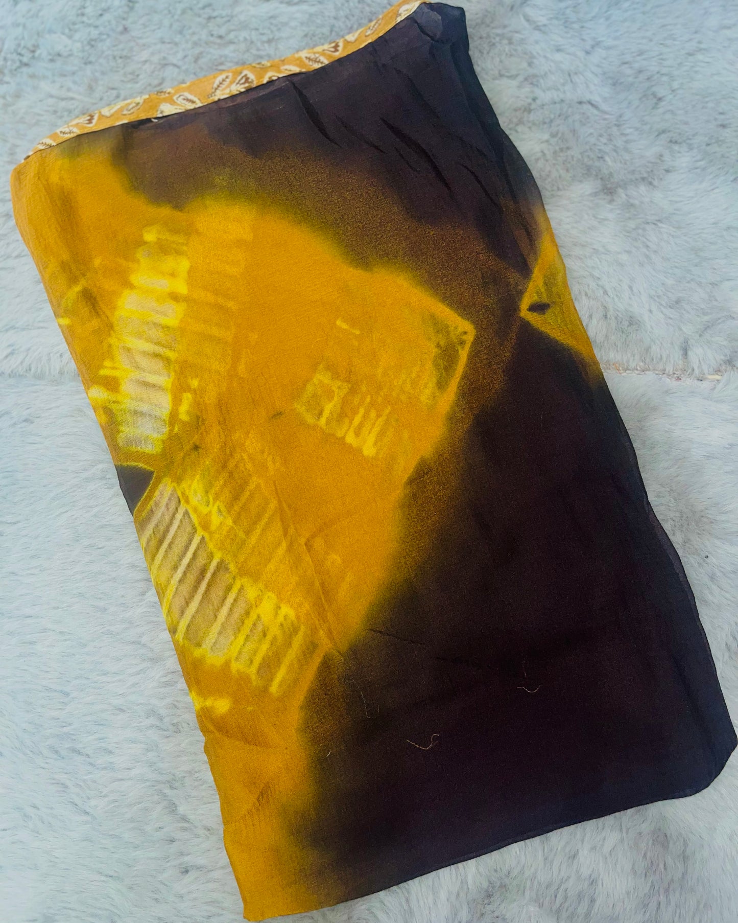 Special Offer: Flat 30% OFF Unstitched Salwar Set